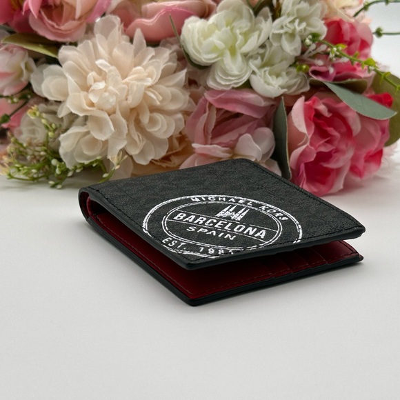 Michael Kors Men’s  Monogram Barcelona Billfold Wallet Black Scarlet - Picture 12 of 13